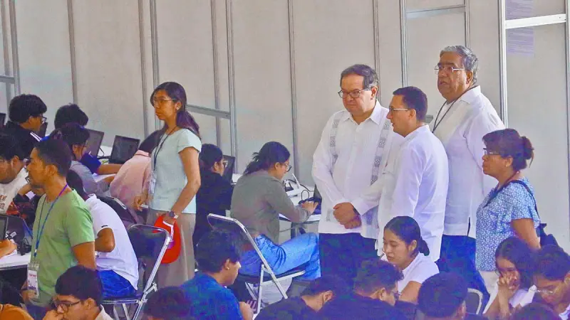 Analiza UNAM regresar a examen presencial en admisión