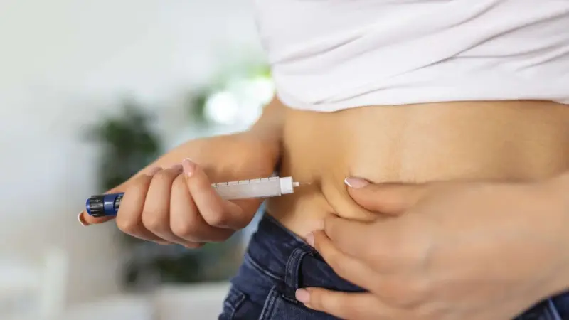 Péptidos, el tratamiento de moda para adelgazar, ganar músculo y “rejuvenecer”