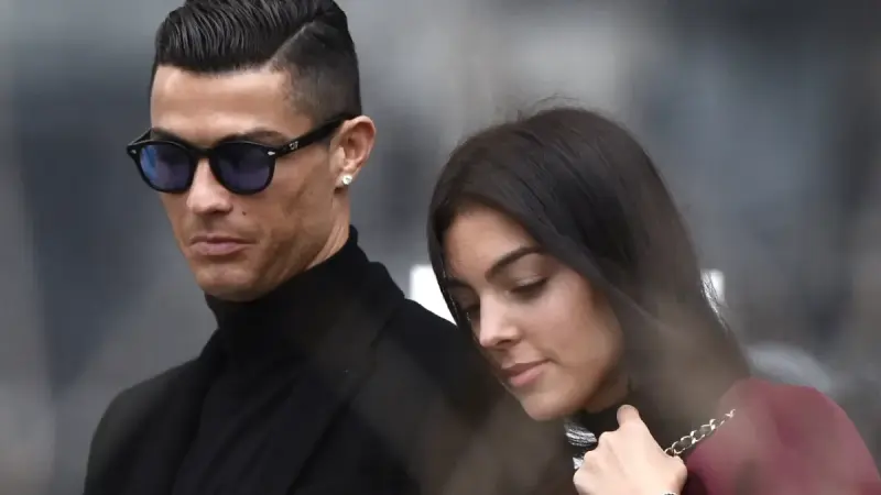 Cristiano Ronaldo y Georgina Rodríguez se casan en una ceremonia íntima en Portugal