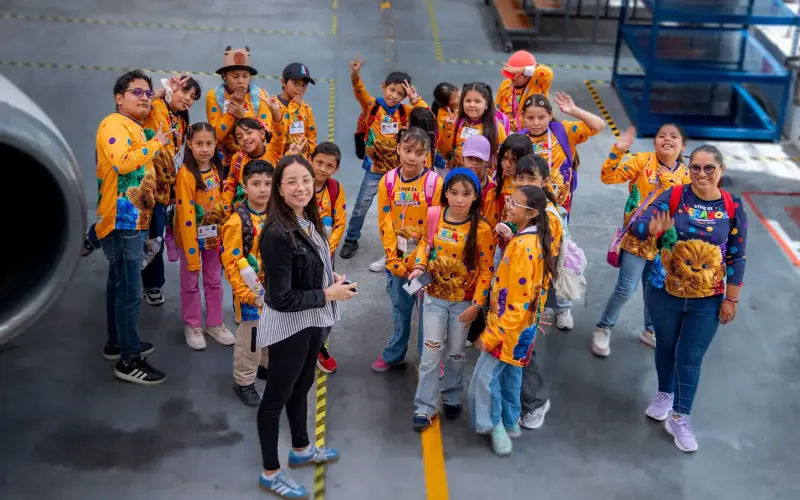 Impulsa El Marqués el interés por la ciencia y la tecnología entre niñas y niños a través de “Vive el Verano”