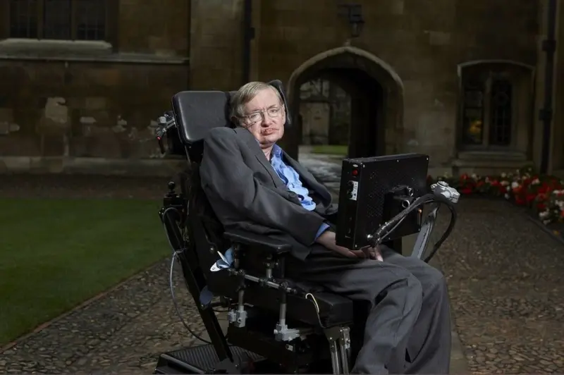Hawking reveló el secreto de las mentes brillantes