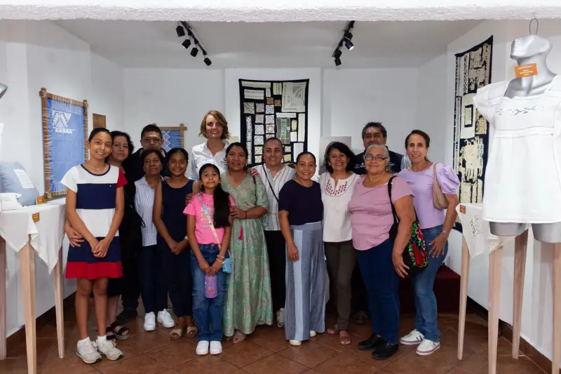 Inaugura López Birlain la muestra Randa del Tiempo