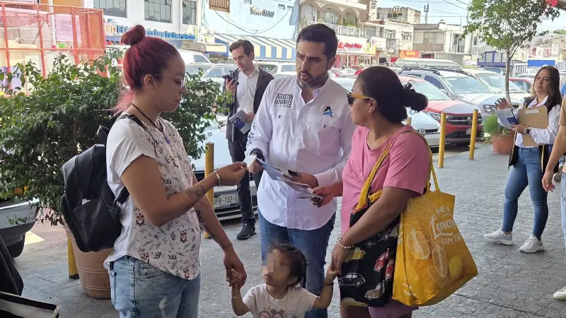 Inicia Agustín Dorantes gira en Querétaro por su Segundo Informe como senador