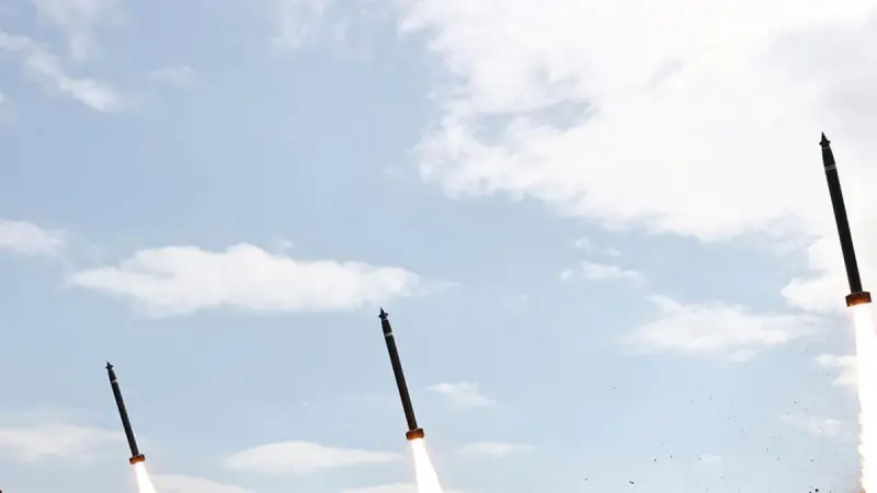 Corea del Norte lanza una decena de misiles balísticos, asegura el ejército surcoreano