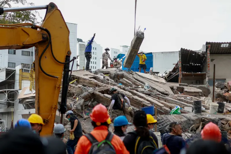 México activa la búsqueda de Mario Zapata y Brenda Flores, pareja desaparecida tras el sismo de Colombia