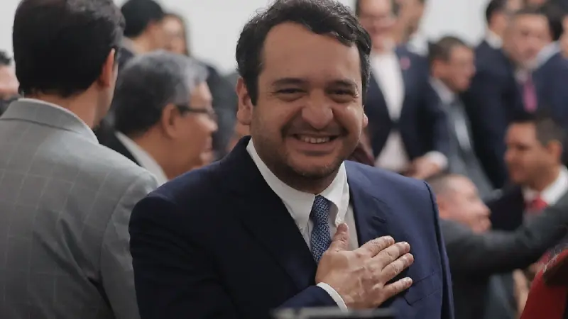 Le quita EU la visa a Andrés Manuel López Beltrán