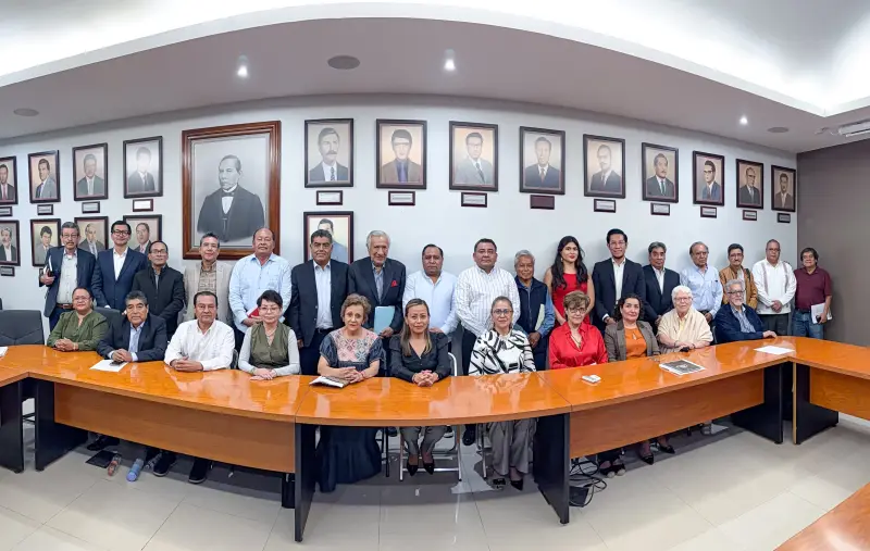 Integra UABJO Consejo Consultivo para celebrar su Bicentenario