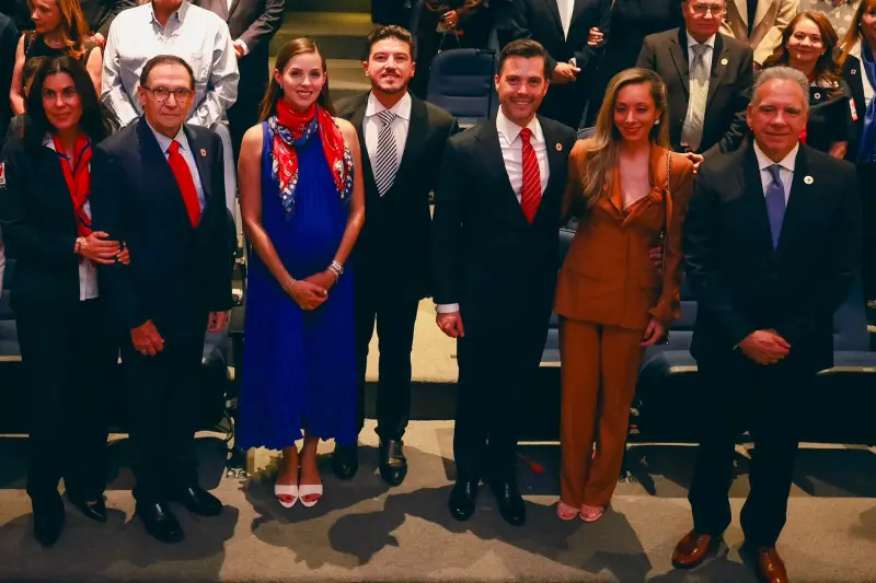 Samuel García reconoce a Carlos Fernández al concluir su gestión al frente de Cruz Roja