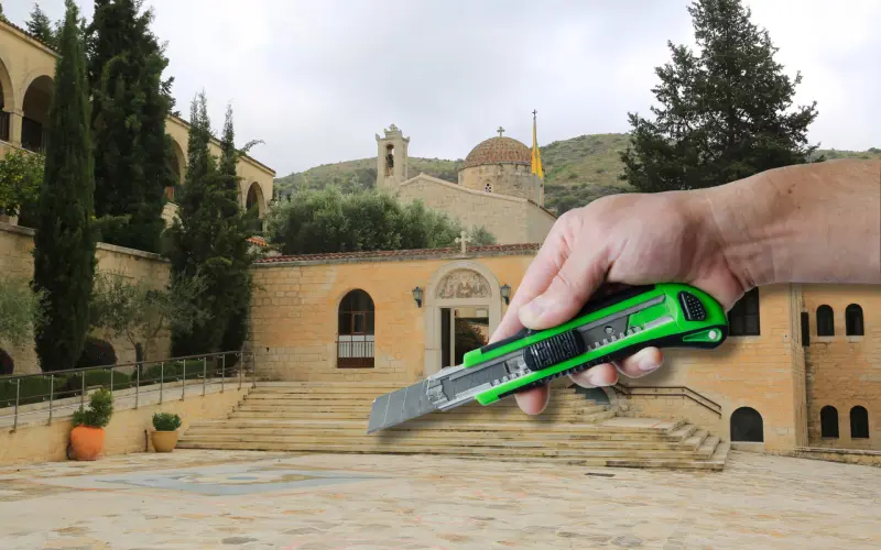 Monje de 51 años apuñaló a dos personas en su monasterio, luego de que le notificaran que debía abandonar su puesto en la comunidad religiosa de Paphos, Chipre