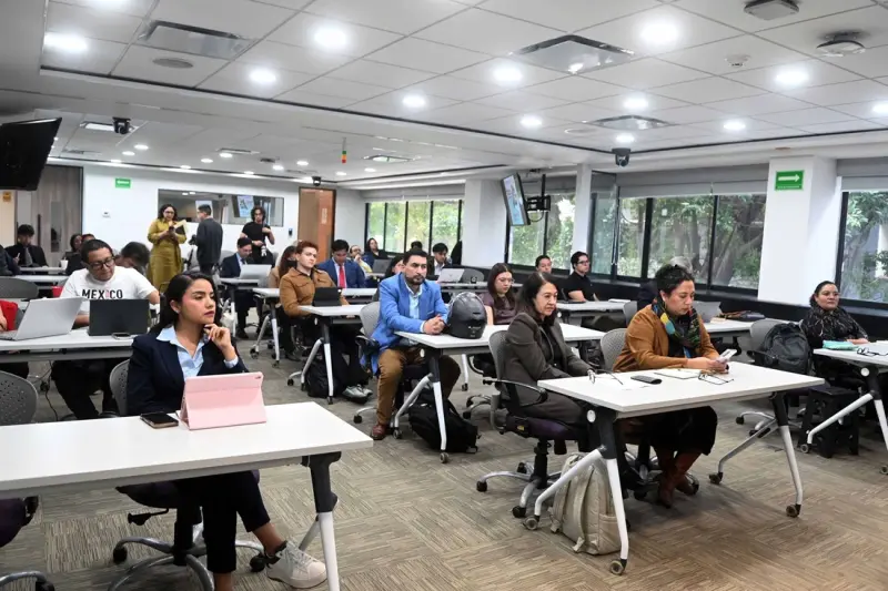 Ciudadanía vigilante robustece a sociedades democráticas: UNAM