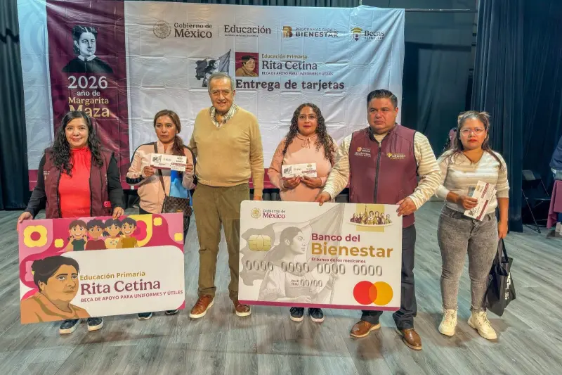 Beneficia Naucalpan a más de cinco comunidades con becas de Rita Cetina