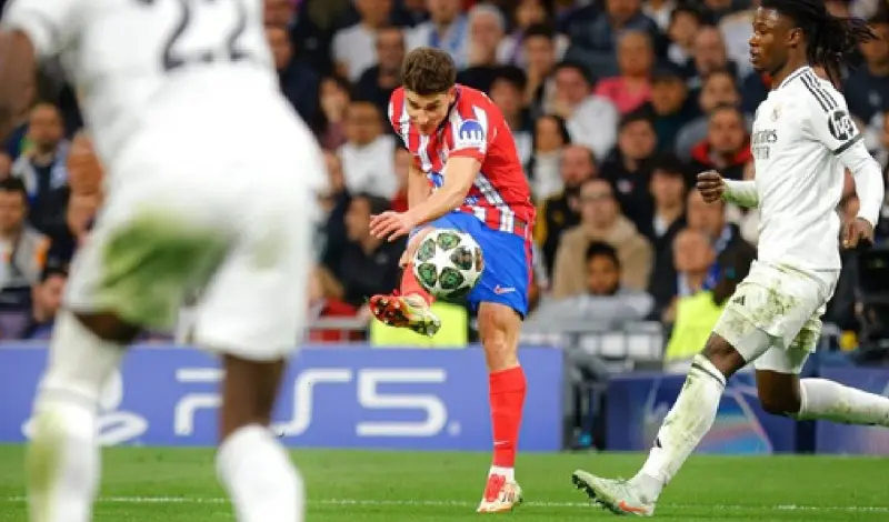 Julián Alvarez y la lista de futbolistas más odiados de la historia el Atlético