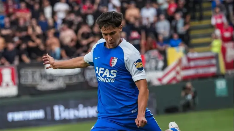 Mateo Chávez afianza su titularidad: juega los 90 minutos en triunfo del AZ Alkmaar