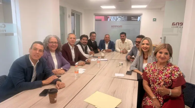 Reúne Morena en CDMX a aspirantes para definir perfiles en Sinaloa