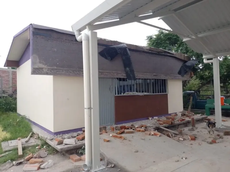 Gobierno municipal intervendrá aula afectada en comunidad de San Juan del Río.