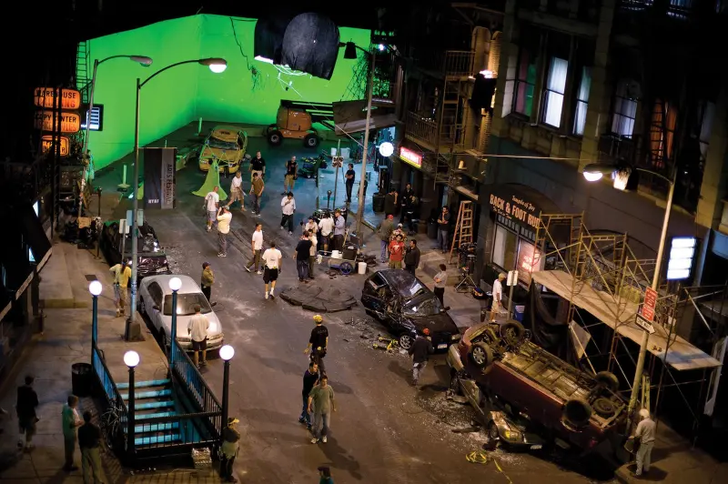 Paramount amenaza con dejar California ante batalla antimonopolio por Warner Bros.