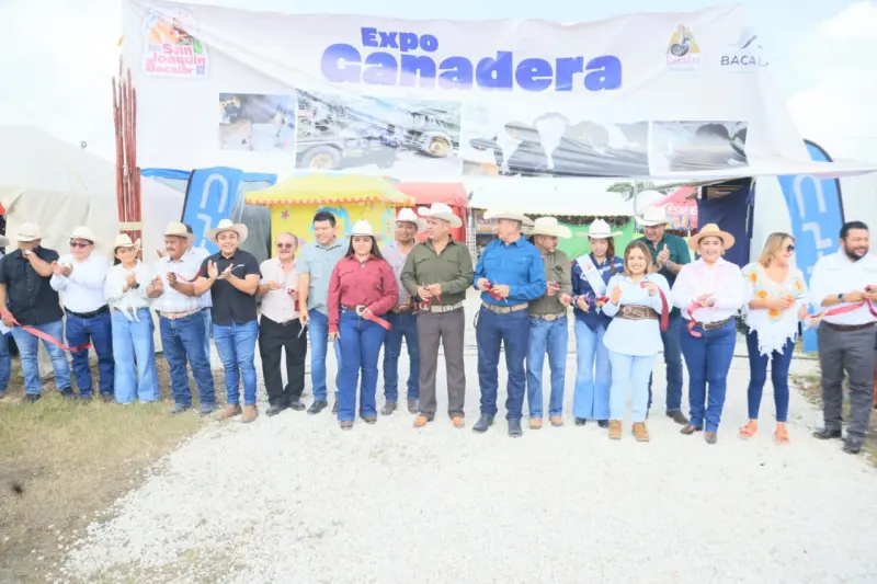 Refuerza Bacalar su actividad ganadera con apoyos durante expo