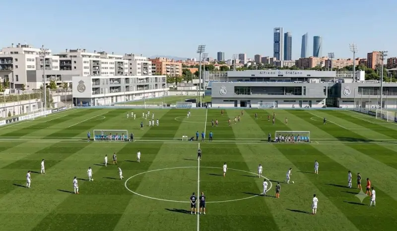 El Real Madrid tiene una gran cantera, pero ¿para quién forma?