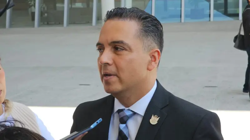 Secretaría de Gobierno desconoce si Roberto “N” trabajaba como notario