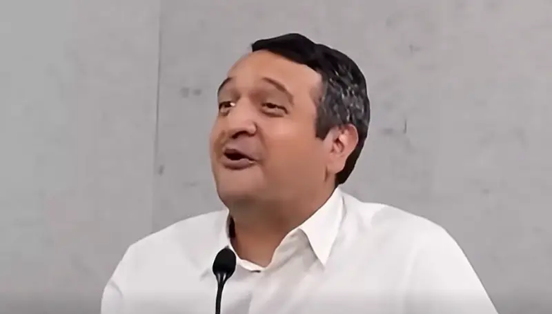 No estoy relacionado con ninguna actividad delictiva, dice Andy López