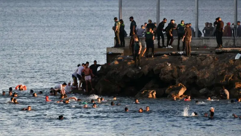 La investigación sobre la crisis migratoria de Ceuta pone el foco en las alertas previas