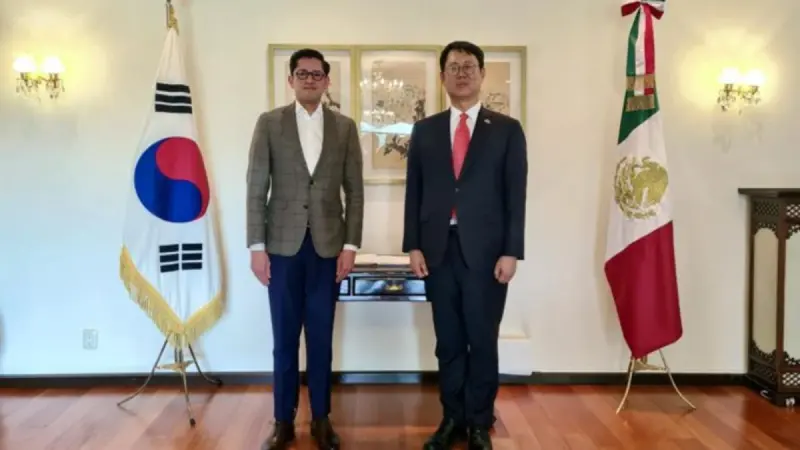 México busca potenciar inversiones, ciencia y cultura en Corea del Sur