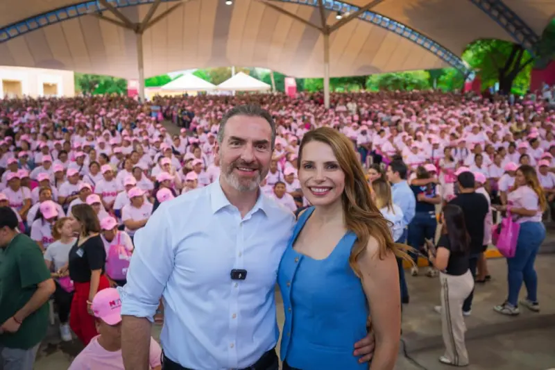 Entrega Monterrey más de 2,500 Tarjetas Regia Plus a mujeres