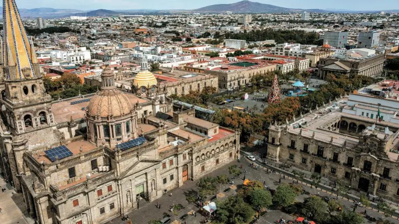 Peso fuerte genera efectos mixtos en exportaciones de Jalisco
