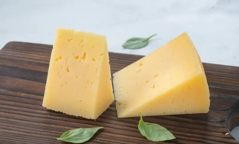 Fallece menor tras 9 años en coma por queso contaminado en Italia