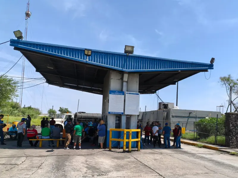 Ordena Juzgado de Monclova sacar montacargas, propiedad de una empresa privada, del interior de AHMSA