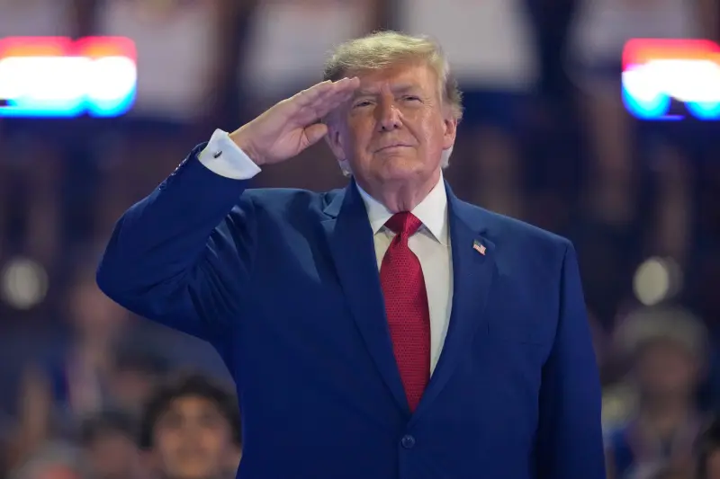 ¿Adiós aranceles? Trump convierte las visas en un arma política para América Latina, acusa NYT