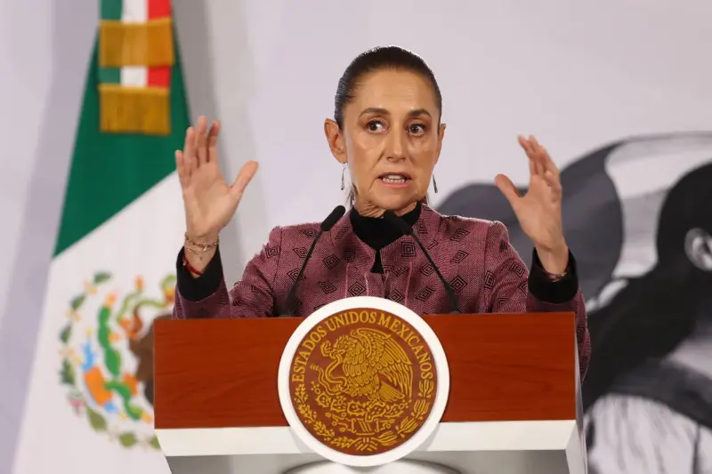 Sheinbaum explica que arancel de México a fertilizantes de China no es en represalia