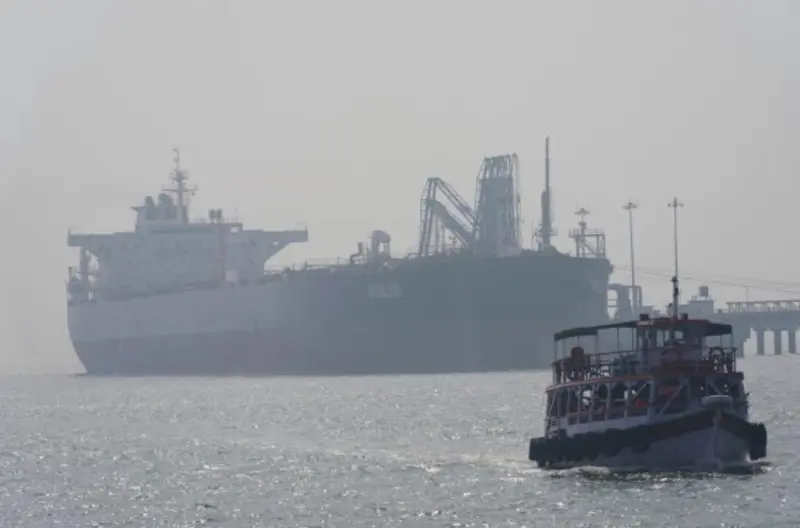 Irán enfrenta una creciente asfixia económica mientras el bloqueo naval de Trump paraliza sus exportaciones de petróleo