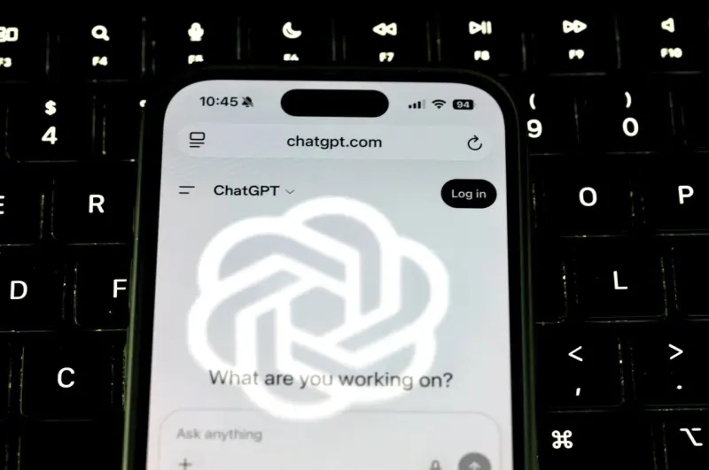 OpenAI acusa a Apple de poner en riesgo sus propios secretos comerciales