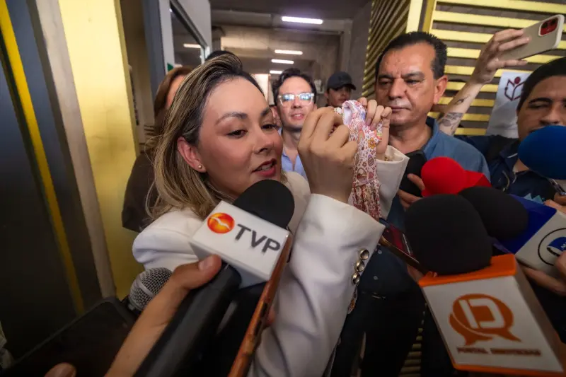 Siguen entregas de apoyos a afectados por lluvias:  Yeraldine Bonilla