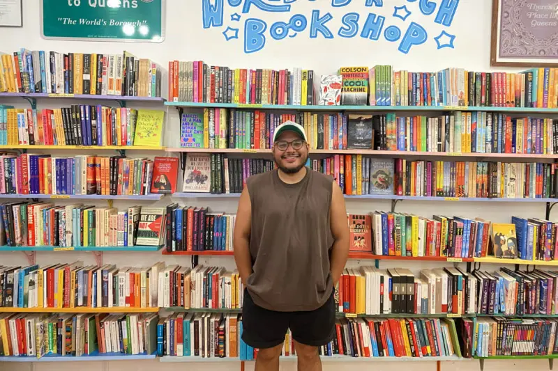 Celebra librería multicultural de Queens 3 años creando comunidad