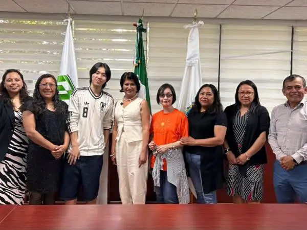 Impulsan educación en la UTH con estudiantes de Japón