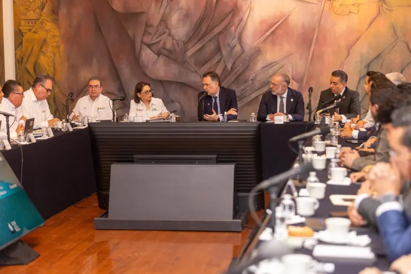 CFE contempla inversión de mil 284 mdp y 758 obras eléctricas para reforzar la red de Querétaro rumbo a 2029