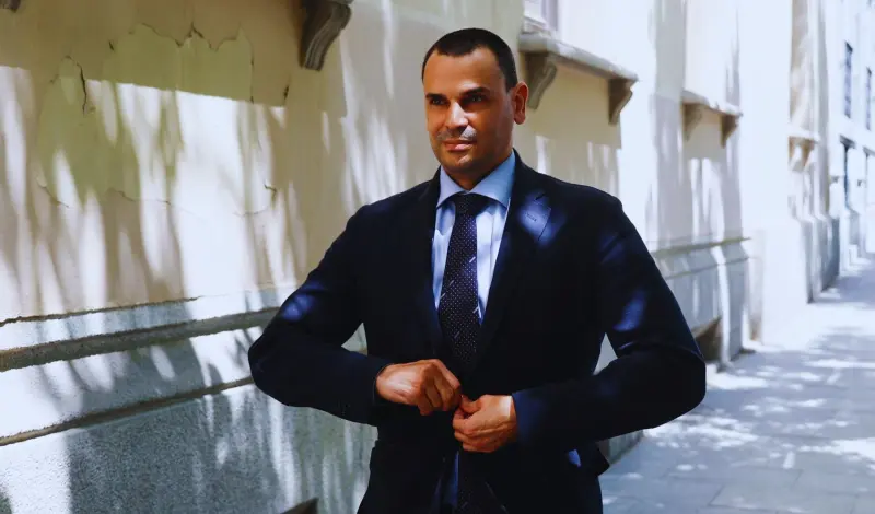 Alberto González Amador pone a la venta las dos viviendas de Chamberí por 3,3 millones