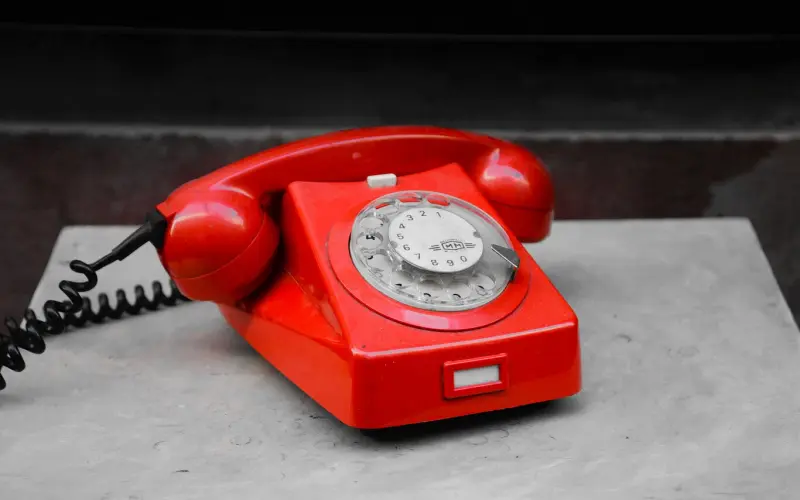 Teléfono Rojo