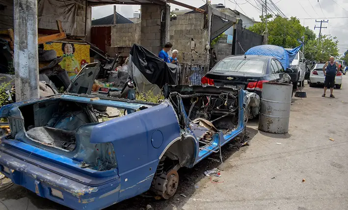 Se acabó el taller en la calle: meten en cintura a mecánicos en Cancún