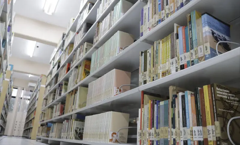Biblioteca de Ciencias Sociales preserva memoria social de Yucatán