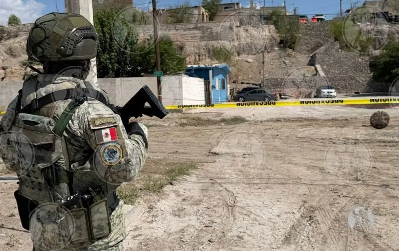 Llevan a pareja hasta tapia de la Azteca para acribillarla