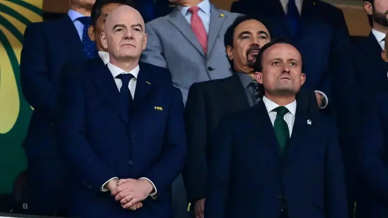 Sale a la luz por qué la FMF respalda a Infantino al frente de la FIFA, ¿favor por favor?