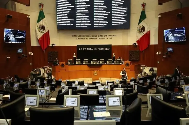 Busca Morena consenso en relevo de Presidencia del Senado