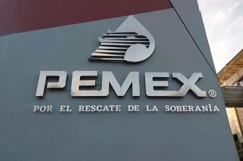 Está Pemex lejos de meta de producción.-BBVA Research