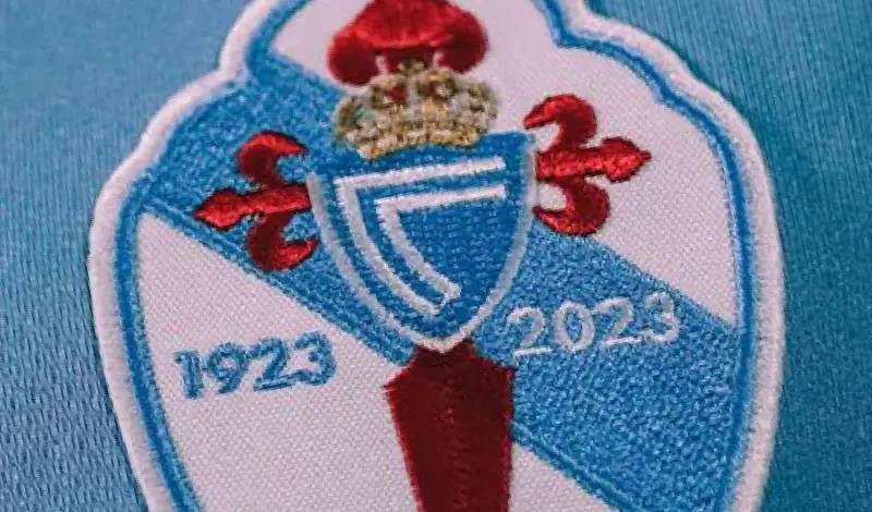 El portero Altay Bayindir refuerza al Celta cedido por el Manchester United