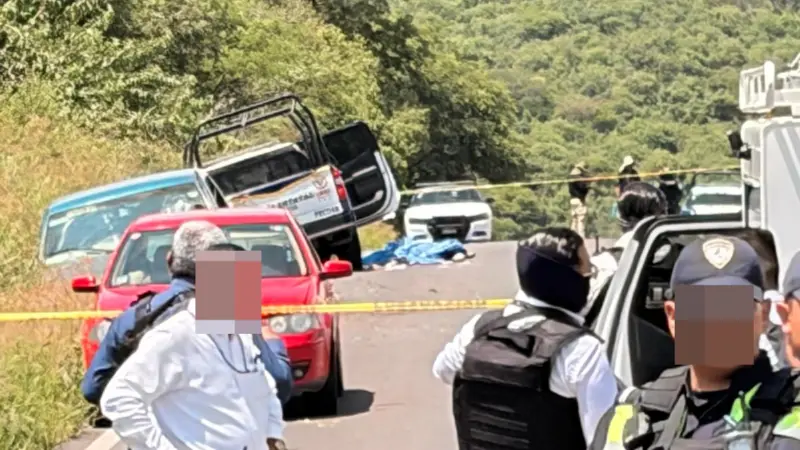 Emboscada a FSPE en carretera Pénjamo-Manuel Doblado deja un policía muerto
