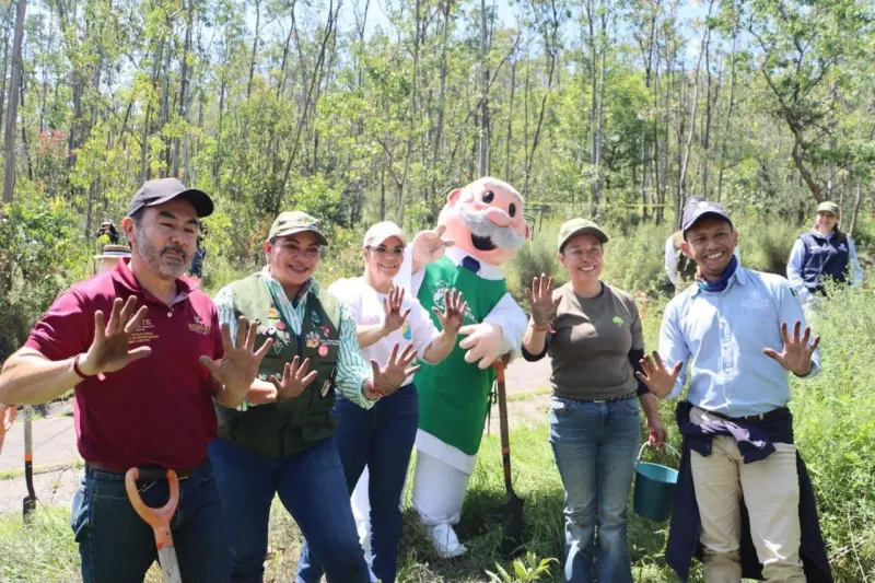 Activa Edomex convenio con Simi Planeta para cuidar sus bosques