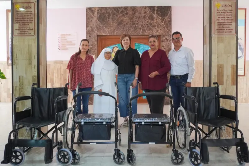 DIF Torreón respalda a la Casa del Anciano Dr. Samuel Silva con apoyo para movilidad